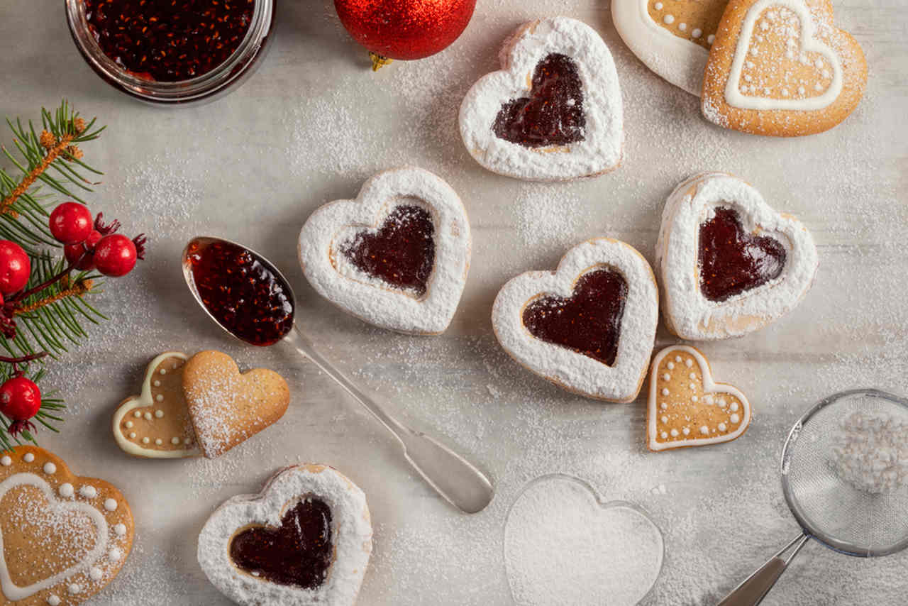 sevgililer günü için içi dolgulu aşk kurabiyesi 